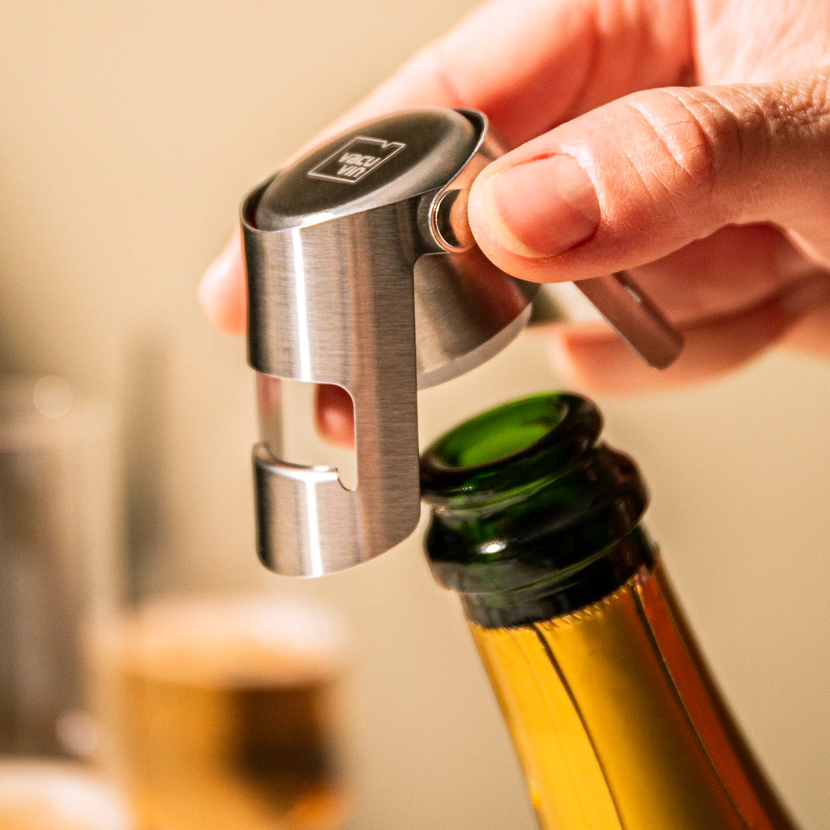Champagne Cooler Sleeve + 1 free Champagne Stopper
