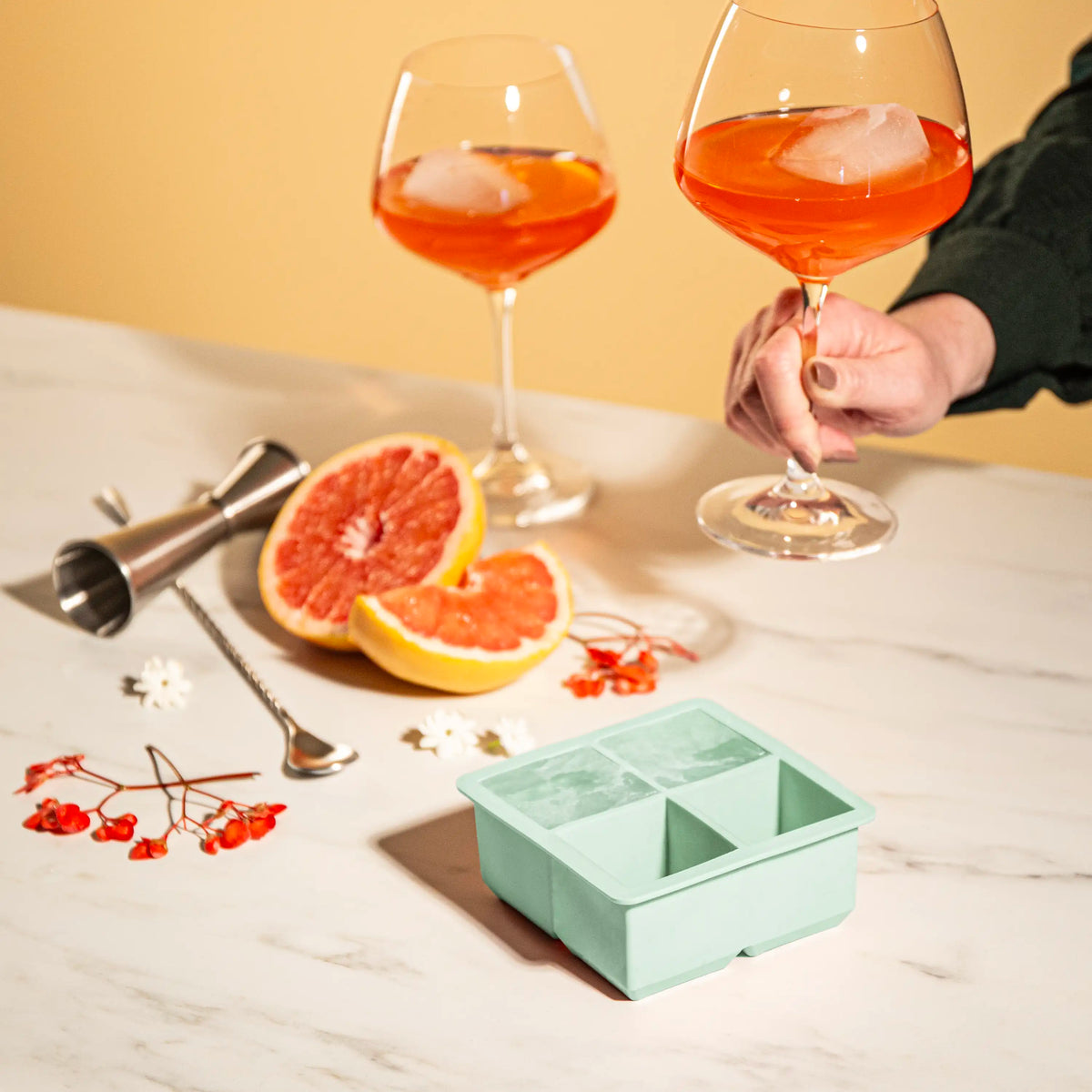 Ice Cube Tray - 4 cubes