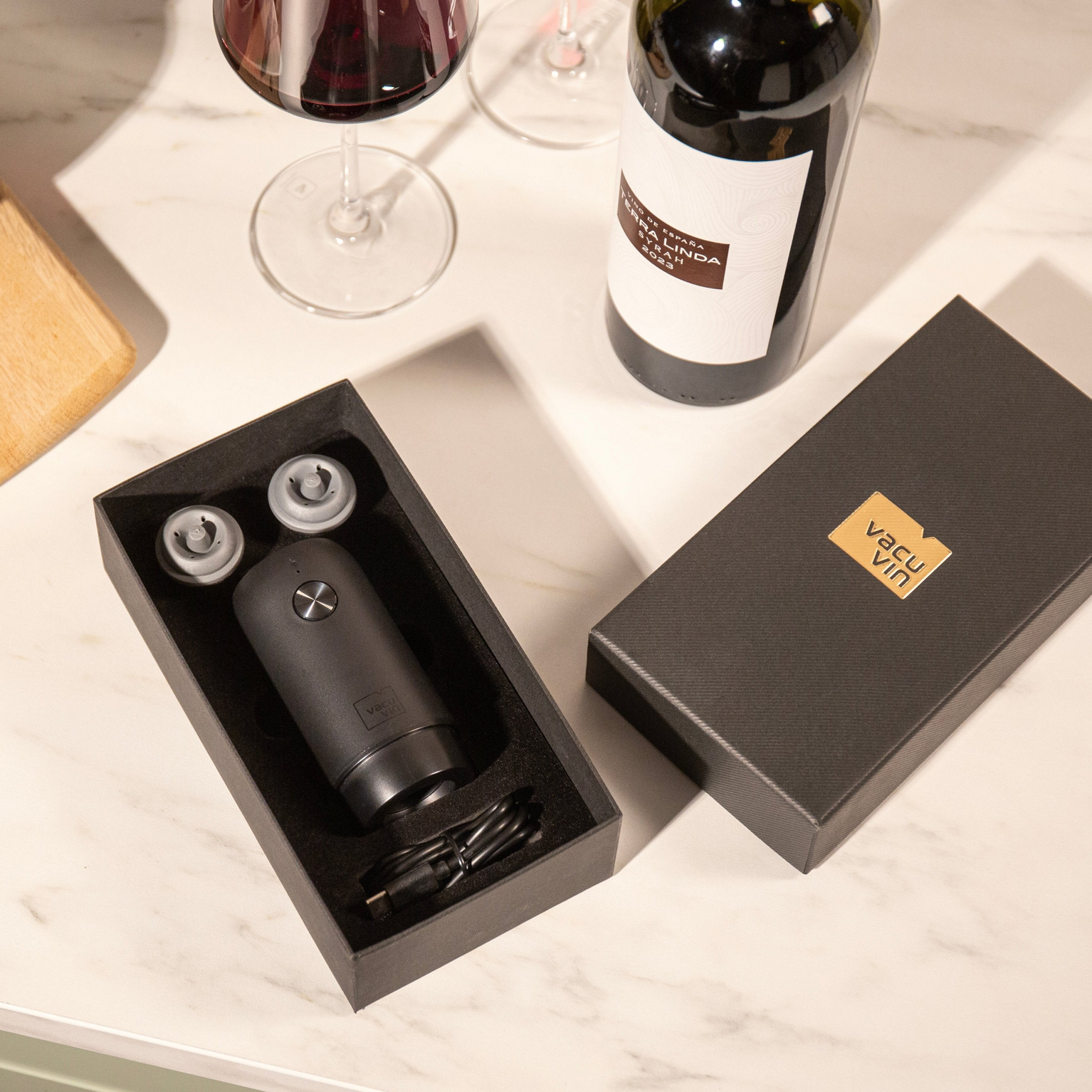 Christmas Bundle: Electric Wine Saver & Electric Wine Opener