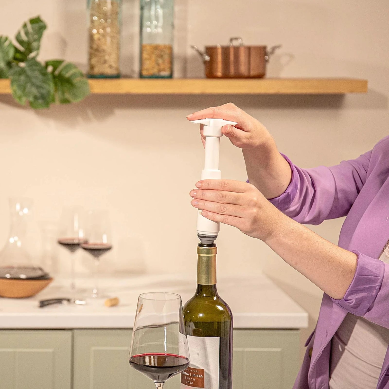 COOK CONCEPT Wijn Vacuüm pomp- Met dagenteller - Wine Saver - Wijn COOK CONCEPT Wijn Vacuüm pomp- Met dagenteller - Wine Saver - Wijn